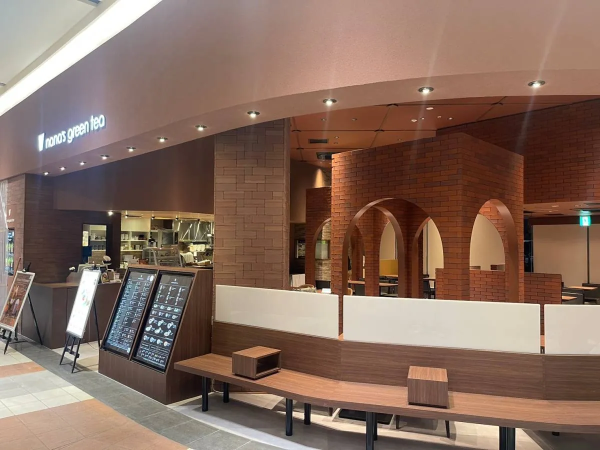 nana's green tea イオンモール各務原店　カフェ 写真2